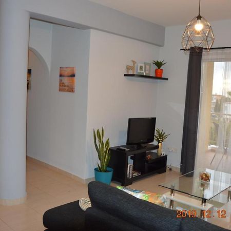 Luxury Apartment Paphos Eksteriør bilde