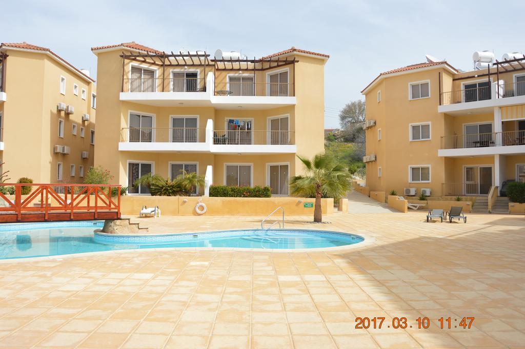 Luxury Apartment Paphos Eksteriør bilde