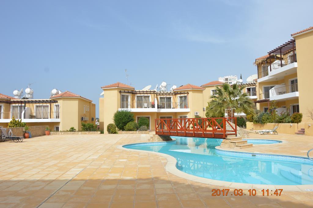 Luxury Apartment Paphos Eksteriør bilde