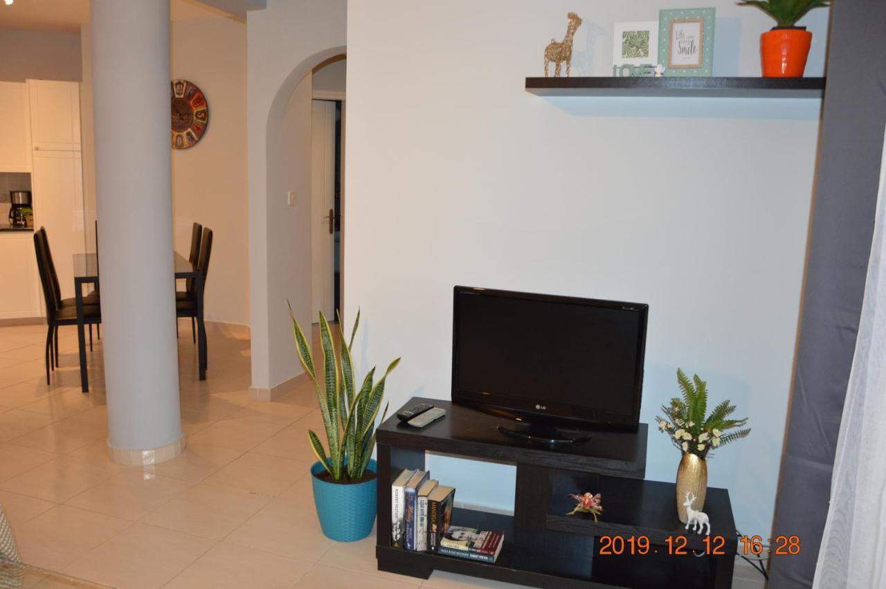 Luxury Apartment Paphos Eksteriør bilde