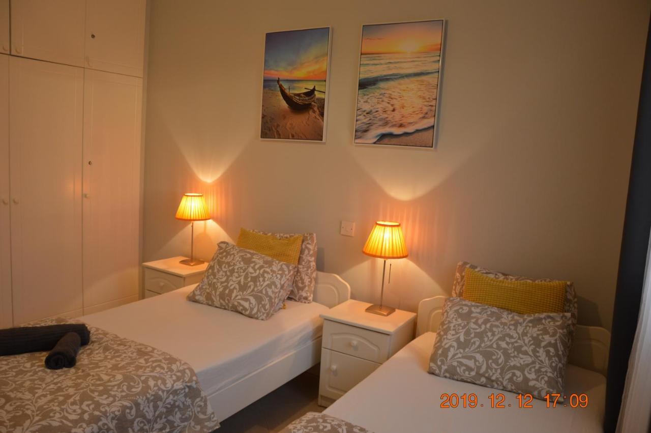 Luxury Apartment Paphos Eksteriør bilde
